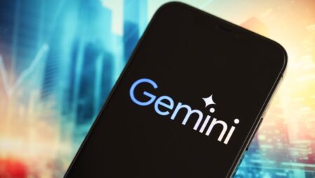 Google Gemini, Android Auto ve Wear OS’a geliyor!