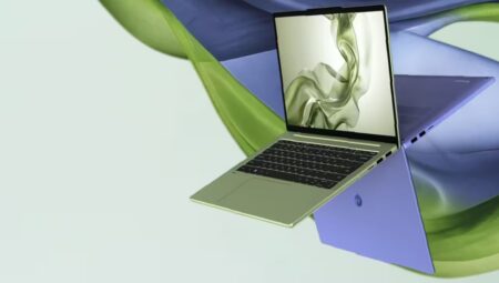 Motorola, birinci dizüstü bilgisayarını satışa sundu!