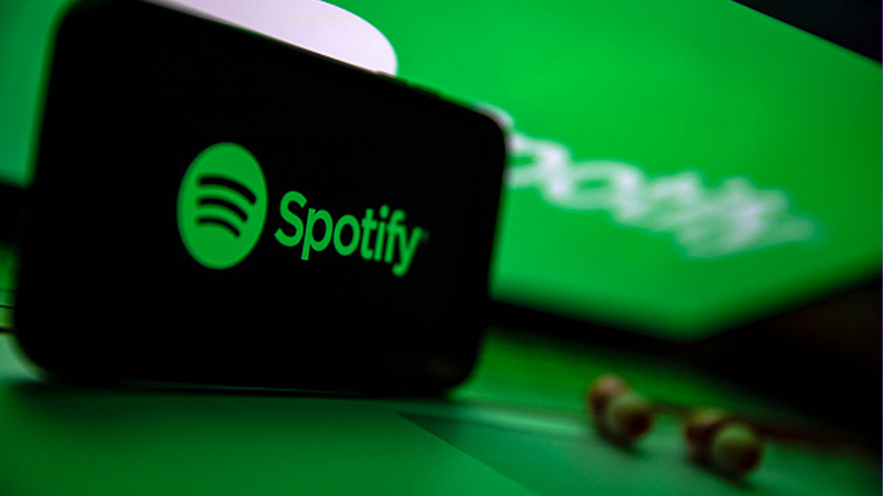 Spotify, fiyatlı abonelere reklam mı gösterecek? Açıklama geldi!