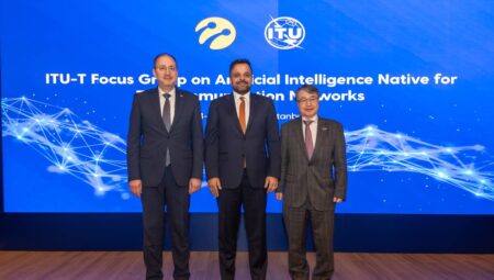 Turkcell, yapay zeka doruğuna mesken sahipliği yaptı