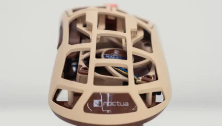 Pulsar, fanlı bir oyuncu faresi tasarlıyor!