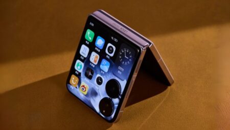 Galaxy Z Flip 7 rakibi Xiaomi Mix Flip 2 performans testinde!