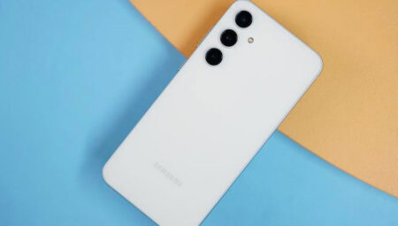 Samsung bir model için daha One UI 7’yi yayınladı!